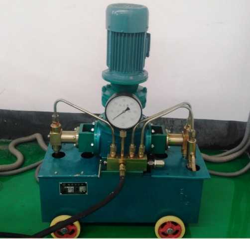 电动试压泵